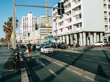 Tel Aviv İsrail 5 Şubat 2019 geleneksel İsrail taksi öğleden sonra Tel Aviv sokaklarında görünümünü