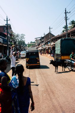 Gokarna Karnataka Hindistan 11 Şubat 2019 Gokarna şehrin ana yol öğleden sonra bilinmeyen insanlar görünümünü