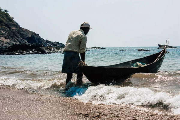 Beach Gokarna Karnataka India Lutego 2019 Widok Rybaka Będzie Działać — Zdjęcie stockowe