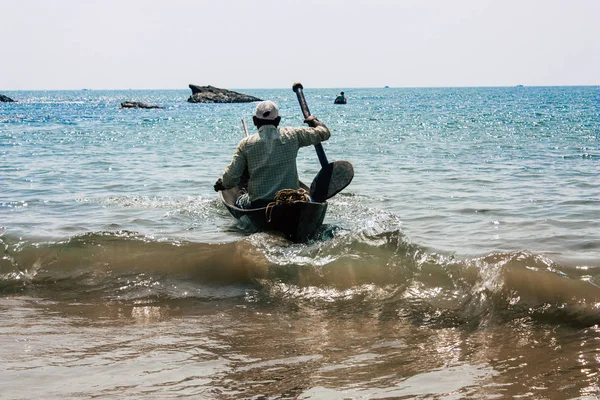 Beach Gokarna Karnataka India Lutego 2019 Widok Rybaka Będzie Działać — Zdjęcie stockowe