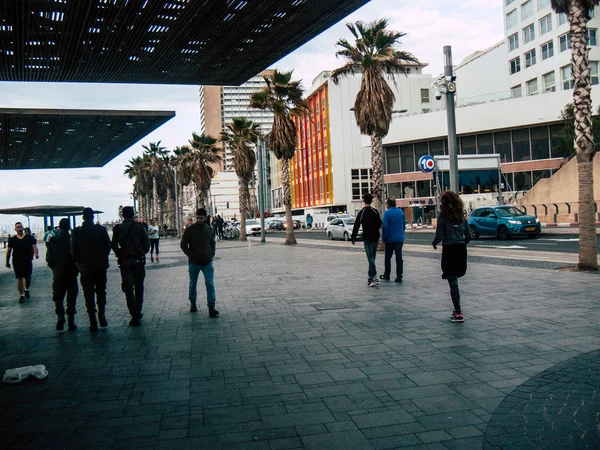 Tel Aviv Izrael Února 2019 Pohled Neznámých Izraelských Vojáků Chůzi — Stock fotografie