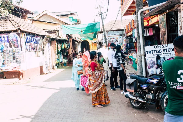 Gokarna Karnataka India Lutego 2019 Widok Nieznanych Ludzi Chodzących Głównej — Zdjęcie stockowe