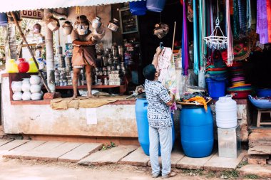Gokarna Karnataka Hindistan 11 Şubat 2019 Gokarna şehrin ana yol öğleden sonra bilinmeyen insanlar görünümünü