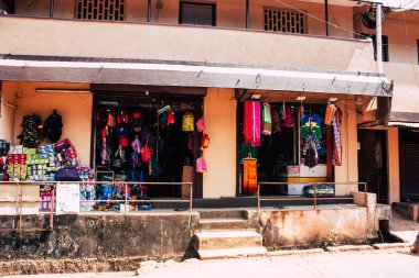 Gokarna Karnataka Hindistan 11 Şubat 2019 Gokarna şehrin ana yol öğleden sonra bilinmeyen insanlar görünümünü