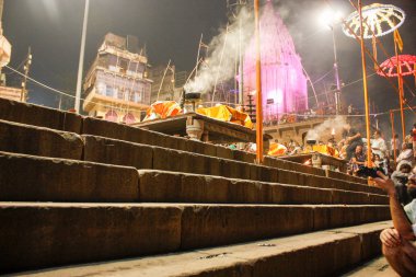 Varanasi Hindistan 7 Kasım 2018 Varanasi Dashashwamedh Ghat Ganga Aarti törende görünümünü