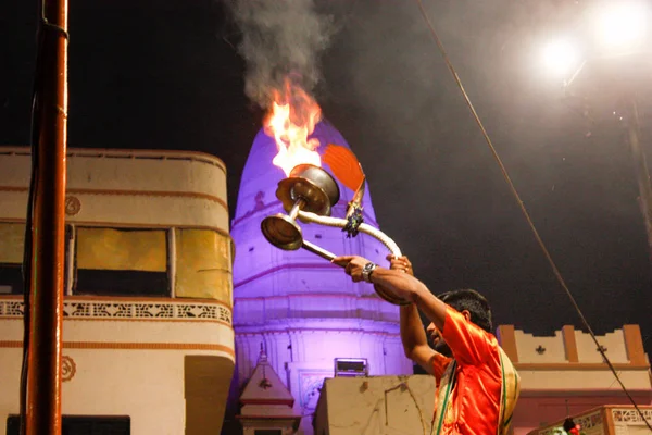 Varanasi Hindistan Kasım 2018 Varanasi Dashashwamedh Ghat Ganga Aarti Törende — Stok fotoğraf