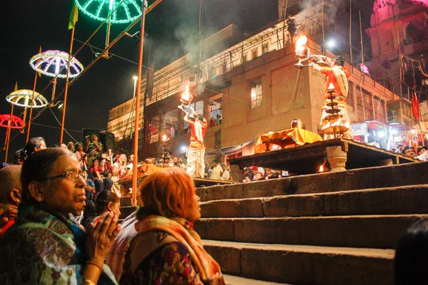 Varanasi Índia Novembro 2018 Vista Cerimônia Ganga Aarti Dashwamedh Ghat — Fotografia de Stock