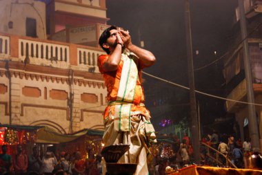 Varanasi Hindistan 7 Kasım 2018 Varanasi Dashashwamedh Ghat Ganga Aarti törende görünümünü