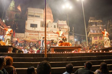 Varanasi Hindistan 7 Kasım 2018 Varanasi Dashashwamedh Ghat Ganga Aarti törende görünümünü