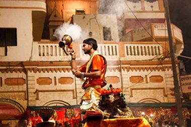 Varanasi Hindistan 7 Kasım 2018 Varanasi Dashashwamedh Ghat Ganga Aarti törende görünümünü
