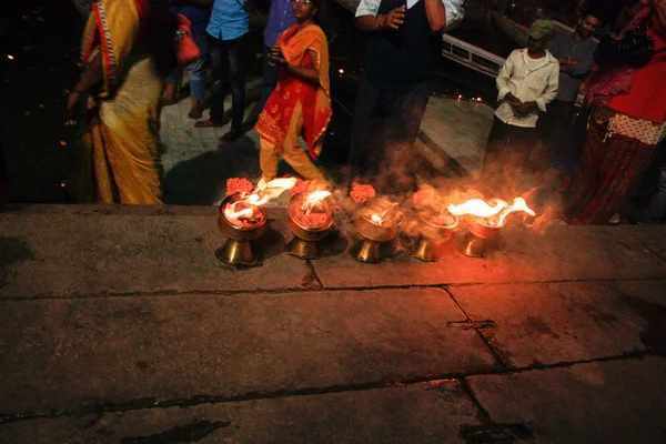 Varanasi Índia Novembro 2018 Vista Cerimônia Ganga Aarti Dashwamedh Ghat — Fotografia de Stock