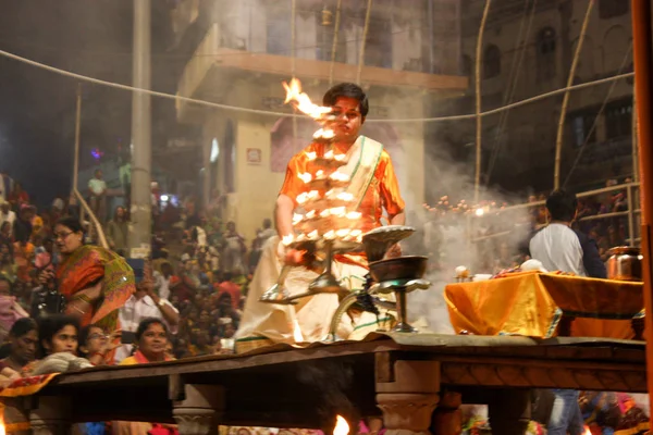 Varanasi Indien November 2018 Visa Ganga Aarti Ceremonin Suraj Ghat — Stockfoto