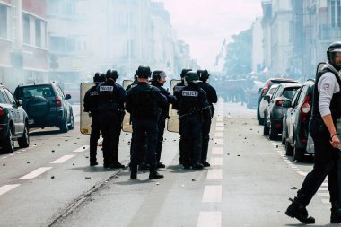 Fransa'da ayaklanma