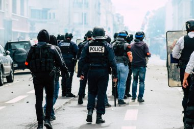 Fransa'da ayaklanma