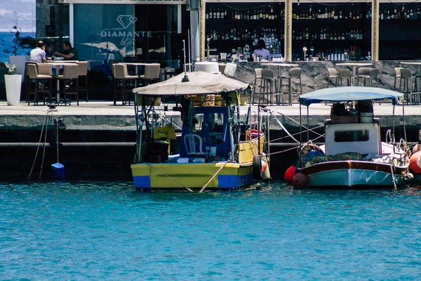 Limassol Cyprus Mei 2020 Uitzicht Een Boot Afgemeerd Oude Haven — Stockfoto