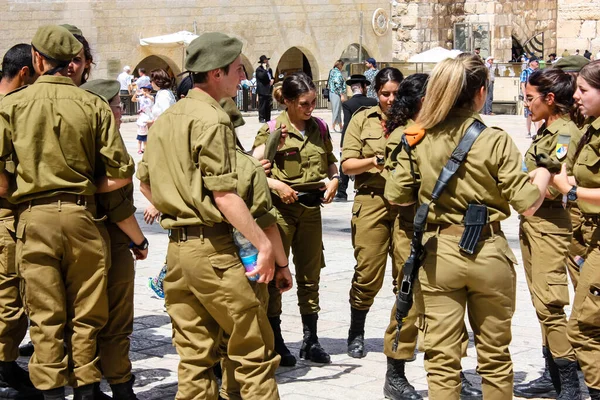 2017 Jerusalem Israel May 2018 View Israel Soldiers Standing Western — 스톡 사진