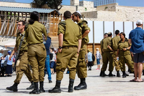 2017 Jerusalem Israel May 2018 View Israel Soldiers Standing Western — 스톡 사진