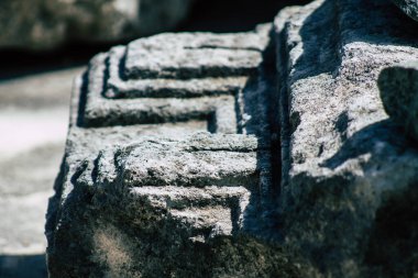 Limasol Kıbrıs Rum Kesimi 01 Haziran 2020, Kıbrıs Rum Kesimi 'nin Limasol kentinin tarihi merkezinde yer alan eski liman yakınlarındaki ortaçağ Limasol Kalesi' nin arkeolojik kalıntılarına bakınız.