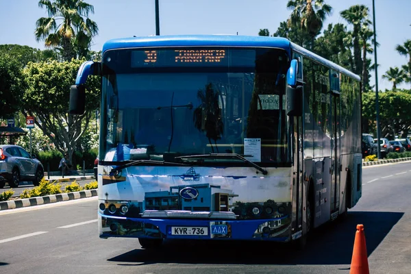 Limassol Cypern Juni 2020 Visa Traditionell Cypriotisk Buss Rullande Gatorna — Stockfoto