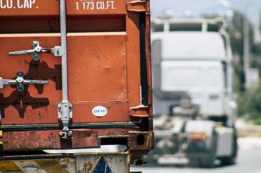 Kıbrıs Rum Kesimi, 3 Haziran 2020 'de Kıbrıs Rum Kesimi' nin Limasol limanı yakınlarında bulunan depolama ve işlemeye dayanacak güce sahip metal nakliye konteynırının görüntüsü