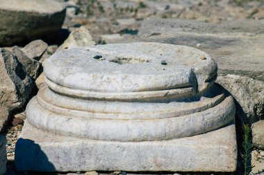 Kıbrıs Rum Kesimi 4 Haziran 2020 'de, Kıbrıs adasındaki Afrodit adasına adanmış büyük bir yer olan Amathous tapınağının arkeolojik kalıntılarına baktı