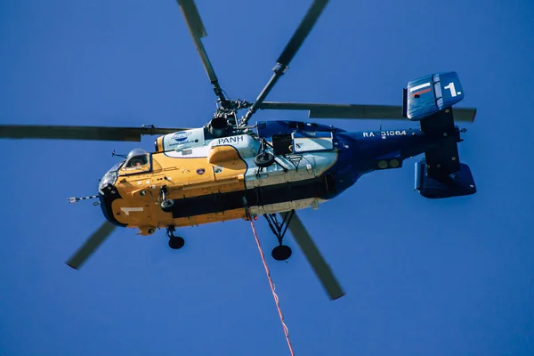 Limassol Zypern Juni 2020 Blick Auf Einen Hubschrauber Über Dem — Stockfoto