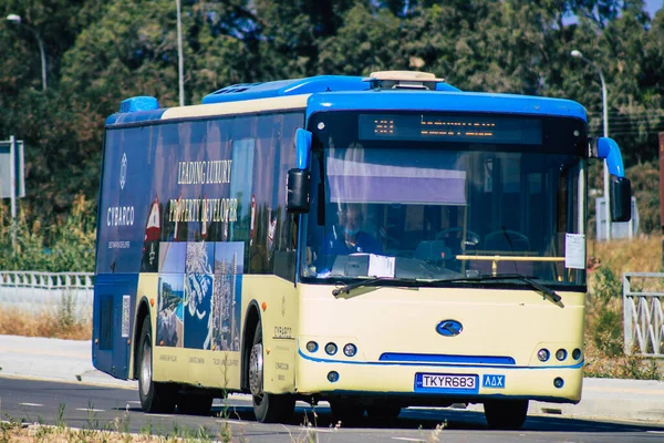 Limassol Chipre Junio 2020 Vista Autobús Público Chipriota Tradicional Rodando —  Fotos de Stock