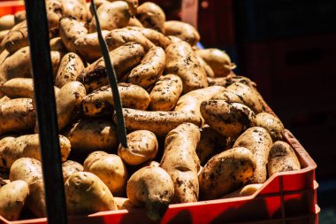 Kıbrıs Rum Kesimi 13 Haziran 2020 'de Kıbrıs adasındaki Limasol pazarında satılan çeşitli sebzelerin manzarası