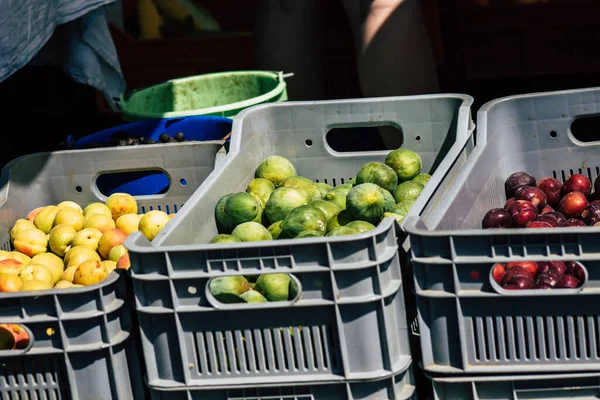 Limassol Cipru Iunie 2020 Vizualizarea Diferitelor Fructe Proaspete Vândute Piața — Fotografie, imagine de stoc