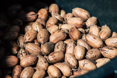 Kıbrıs Rum Kesimi 13 Haziran 2020 'de Kıbrıs adasındaki Limasol pazarında yerel ürünlerin kapatılması