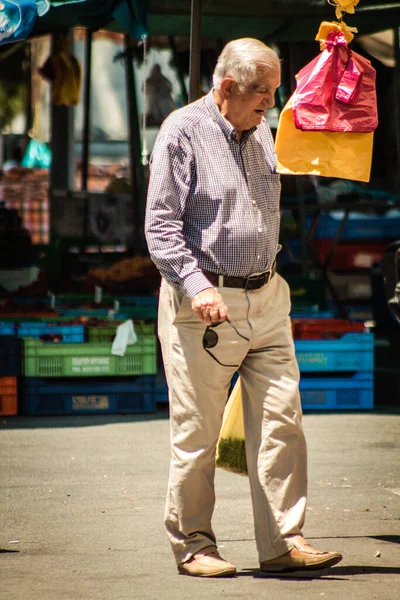 Limassol Chipre Junio 2020 Vista Personas Identificadas Que Compran Mercado — Foto de Stock