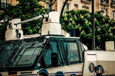 Paris Fransa 13 Mayıs 2019 Paris sokaklarında polis arabası görüntüsü