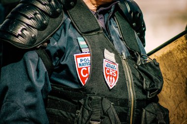 Fransız Ulusal Polisi 'nin özel çevik kuvvet ekipmanlarına yakın çekim