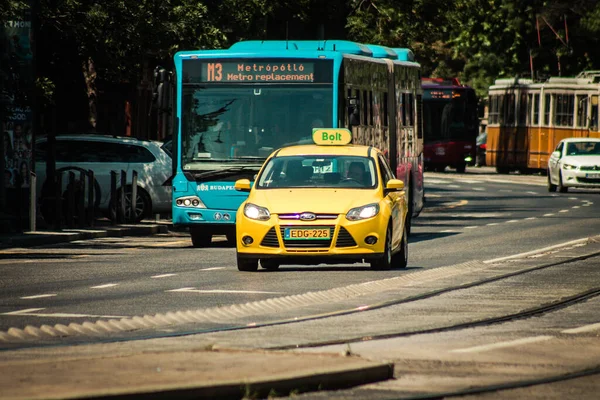 Budapest Hongrie Juillet 2020 Vue Taxi Traditionnel Hongrois Jaune Pour — Photo