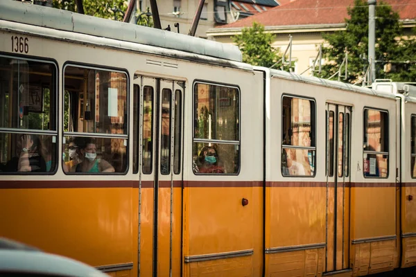 Budapest Ungern Juli 2020 Utsikt Över Traditionell Ungersk Spårvagn För — Stockfoto