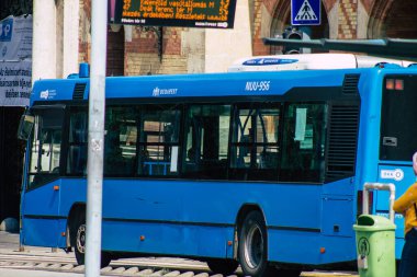 Budapeşte Macaristan 11 Temmuz 2020 Macar halk otobüsü, Macaristan 'ın başkenti Budapeşte' nin sokaklarında ve toplu taşıma sisteminin bir parçası olan yolculara yönelik.