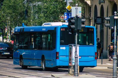 Budapeşte Macaristan 11 Temmuz 2020 Macar halk otobüsü, Macaristan 'ın başkenti Budapeşte' nin sokaklarında ve toplu taşıma sisteminin bir parçası olan yolculara yönelik.