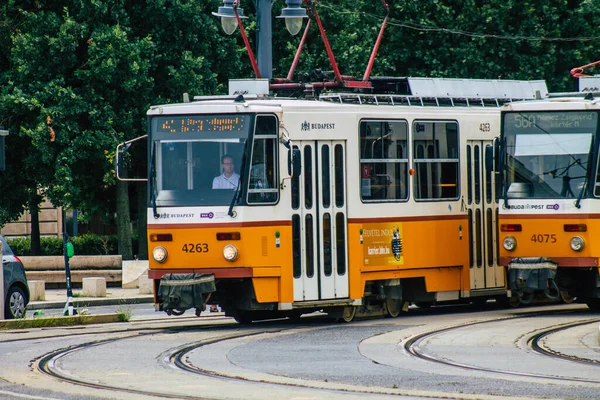 부다페스트 헝가리 July 2020 View Old Hungarian Electric Tram Passing — 스톡 사진