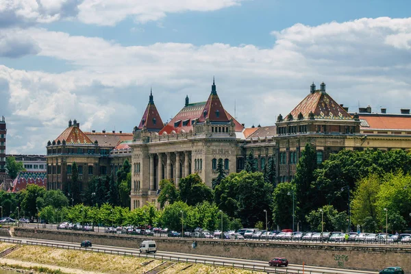 Budapest Hungary July 2020 Вид Фасад Історичної Будівлі Центрі Будапешта — стокове фото
