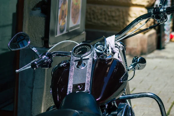 Boedapest Hongarije Juli 2020 Zicht Een Harley Davidson Motor Geparkeerd — Stockfoto