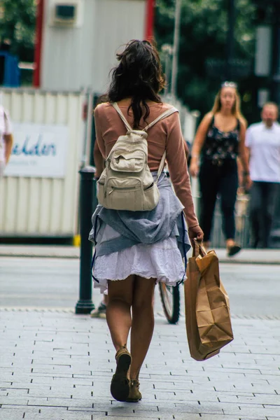 Budapest Ungarn Juli 2020 Blick Auf Nicht Identifizierte Fußgänger Die — Stockfoto