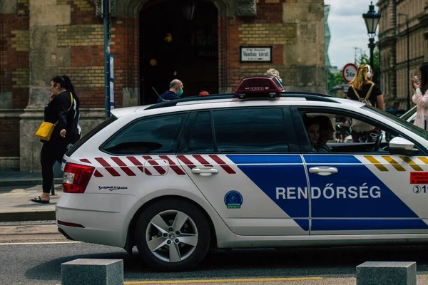 Budapest Hungary July 2020 Вид Традиційний Угорський Поліцейський Автомобіль Їде — стокове фото
