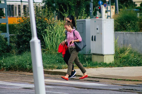 Budapest Hungary July 2020 View Unidentified Pedestrians Walking Historical Streets — Stock Photo, Image