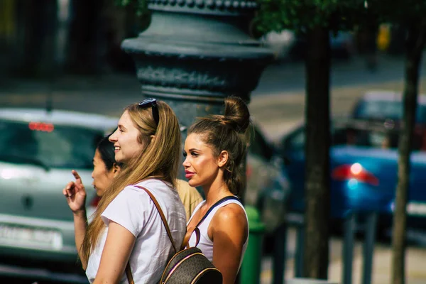 Budapest Ungarn Juli 2020 Blick Auf Nicht Identifizierte Fußgänger Den — Stockfoto