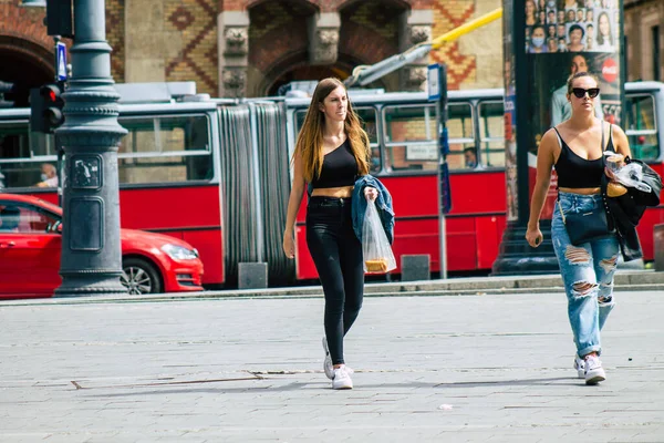 Budapest Hungary July 2020 Вид Невизначених Пішоходів Гуляють Історичними Вулицями — стокове фото
