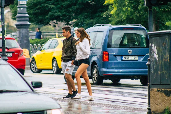 Budapest Ungarn Juli 2020 Blick Auf Nicht Identifizierte Fußgänger Die — Stockfoto