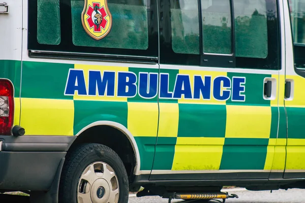 Boedapest Hongarije Juli 2020 Zicht Een Traditionele Hongaarse Ambulance Die — Stockfoto