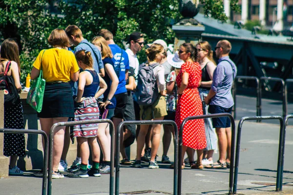 Budapest Hungría Julio 2020 Vista Peatones Identificados Caminando Por Las —  Fotos de Stock