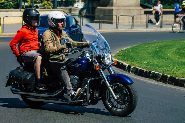 Budapest Hongrie Juillet 2020 Vue Personnes Non Identifiées Conduisant Une — Photo