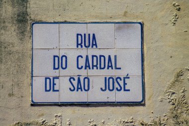 Lizbon Portekiz 25 Temmuz 2020 Bir cadde ya da yol görüntüsü bir sokağa verilen bir isim, genellikle onları Lizbon sokaklarında daha fazla teşhis etmek için adresin bir kısmını oluşturur